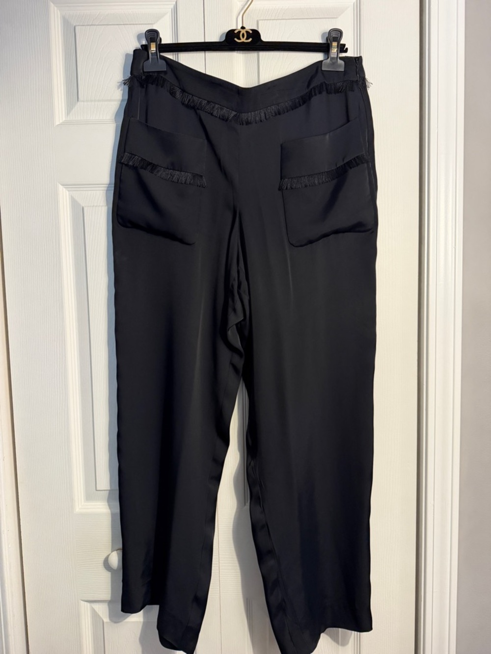 Black Chanel fringe viscose pants. FR42